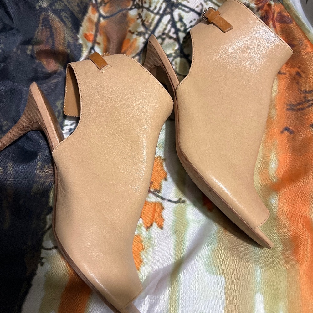 COACH Milah Open Toe Ankle Shoes -  EUC